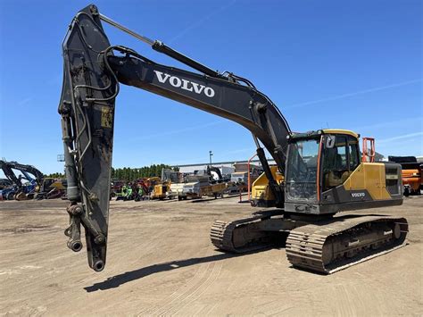 VOLVO EC220EL Excavators For Sale 